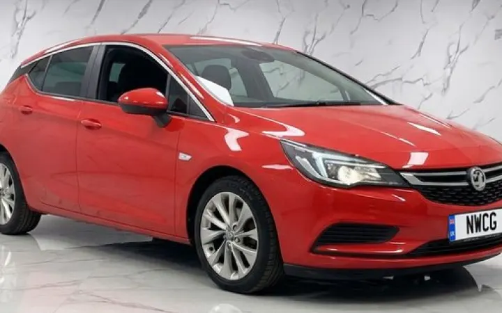 Vauxhall Astra 1.6 CDTi ecoFLEX Design Hatchback 5dr Diesel Manual Euro 6 (s/s) (110 ps)