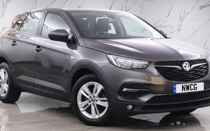 Vauxhall Grandland X 1.2 Turbo Gpf SE SUV 5dr Petrol Manual Euro 6 (s/s) (130 ps)